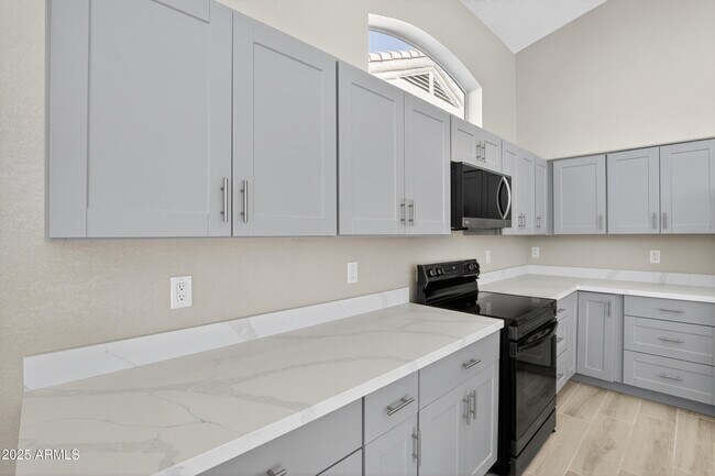 Building Photo - 11517 W Laurelwood Ln