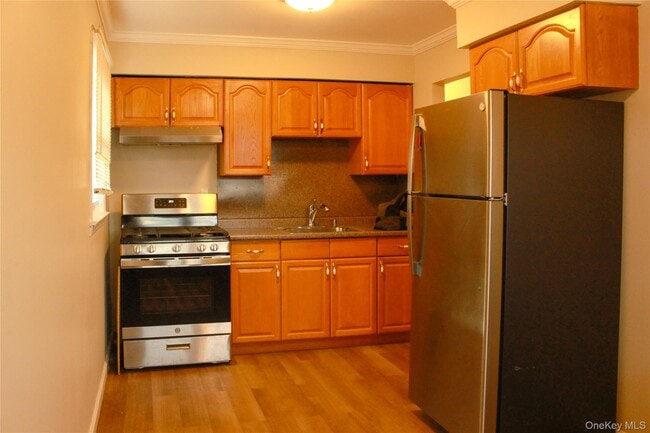 Building Photo - 121 Nassau Blvd