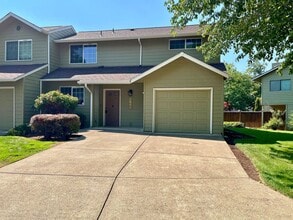 Building Photo - (WES) Spacious 2-Bed, 2-Bath Condo with Lo...