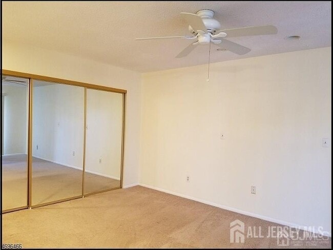 Building Photo - 3 Westgate Dr