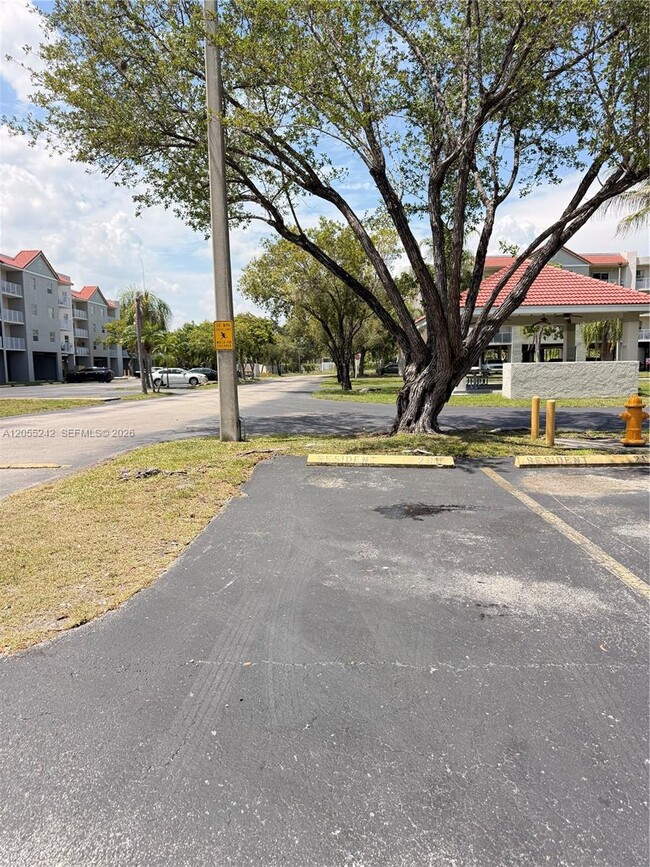 Building Photo - 8240 SW 210th St