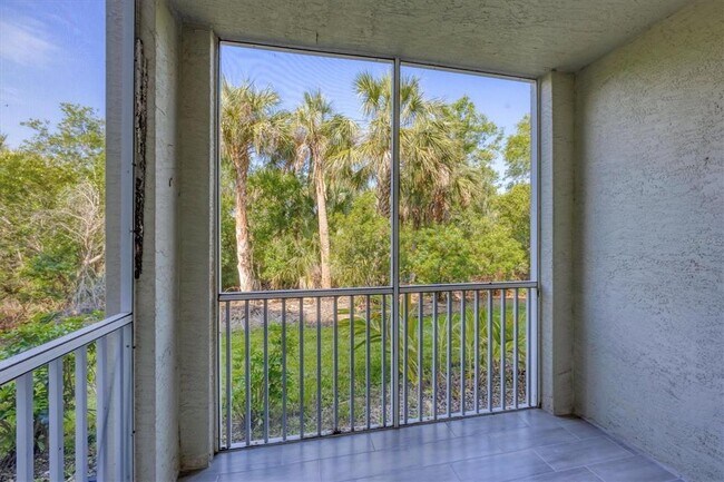 Building Photo - 5691 Bentgrass Dr