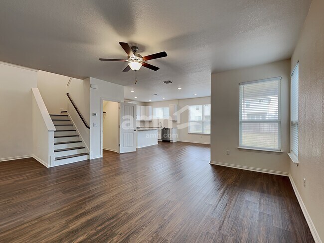 Building Photo - 2737 Wolfcreek