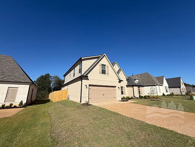 Building Photo - Beautiful NEW BUILD in Oakland, TN!