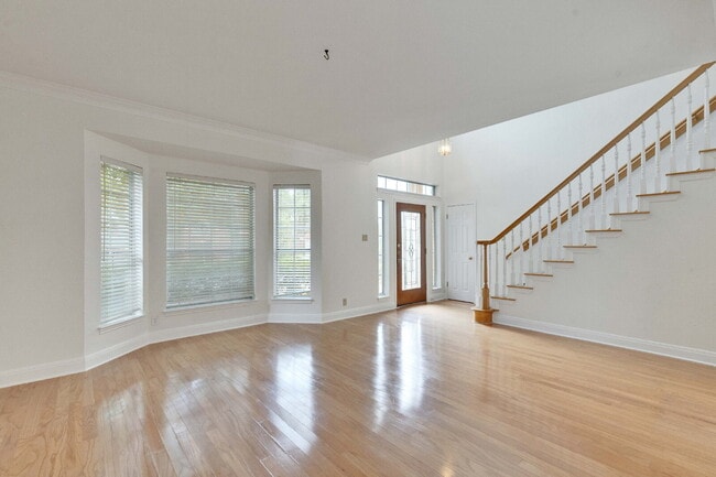 Building Photo - Charming Home in the Coveted River Place Community 5407 Merrywing Circle, Austin, TX 78730