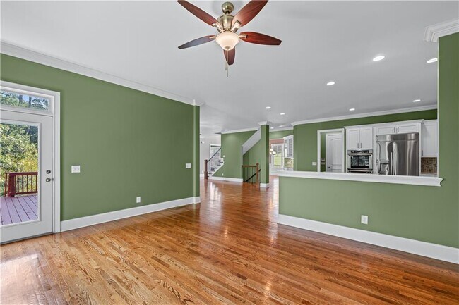 Building Photo - 1070 Windfaire Pl