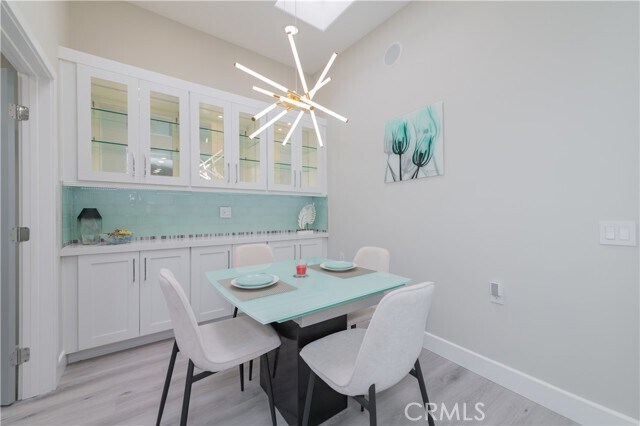 Building Photo - 2206 Via Mariposa E