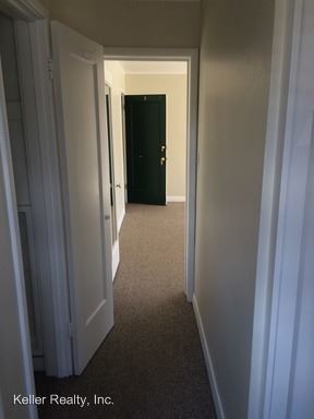 Building Photo - 1045 Riverside Dr