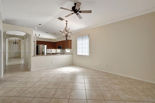 Building Photo - 8481 Siciliano St