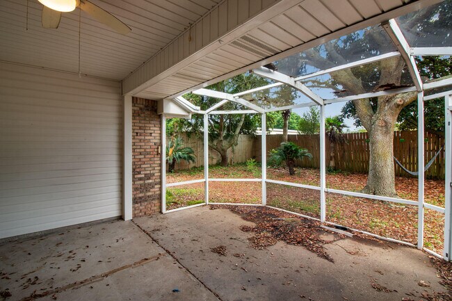 Building Photo - 404 Ridge Wood Cir