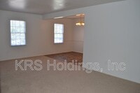 Building Photo - 7746 Colonial Point Ln