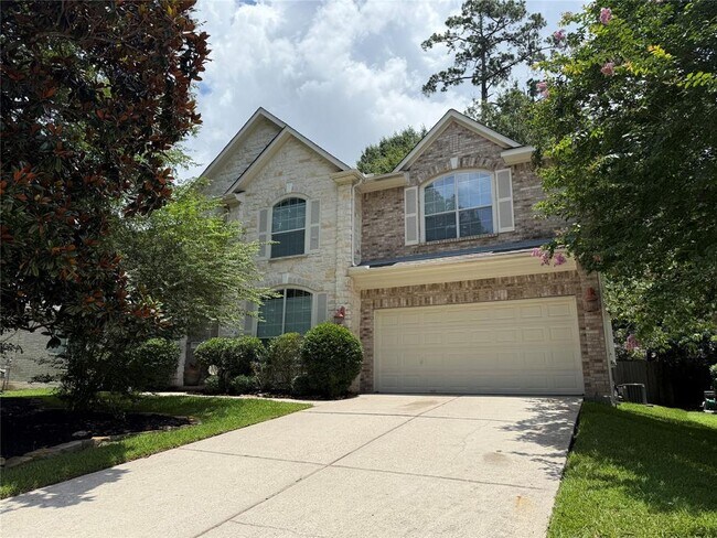 Primary Photo - 7 Cairn Oaks Pl