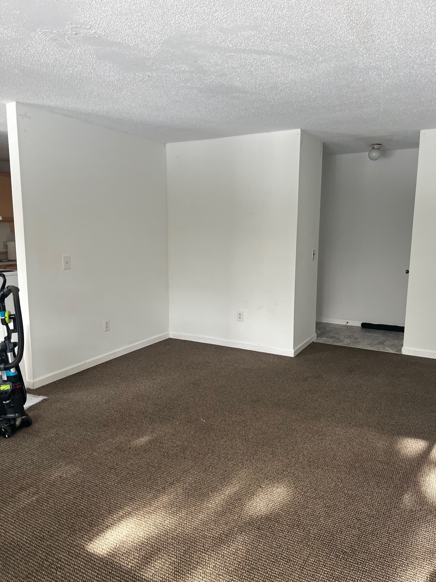 Building Photo - 234 Quarry Hill Rd