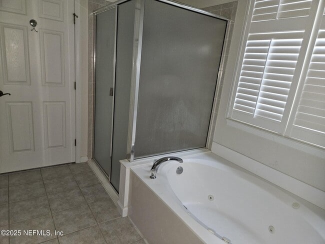 Building Photo - 2151 Stone Creek Dr