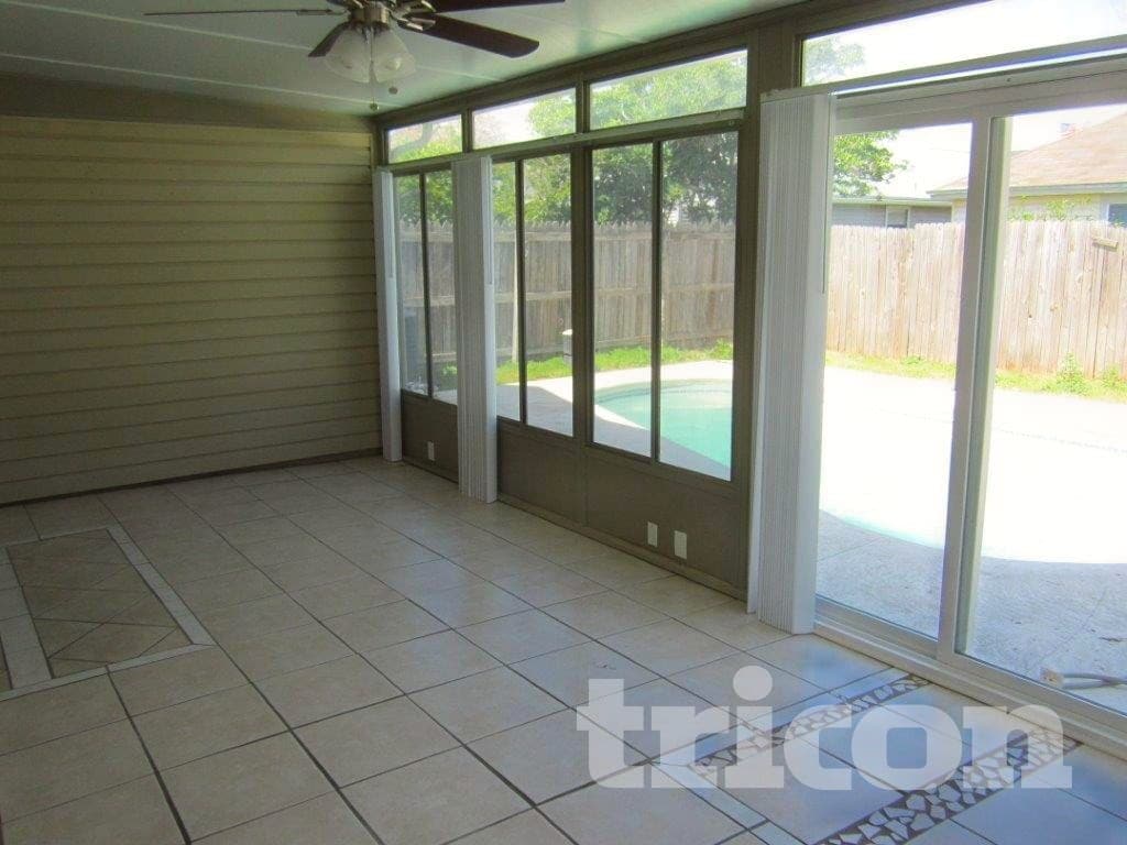 Building Photo - 12351 Silent Brook Trail N