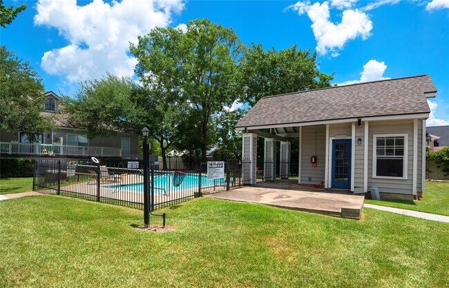 Building Photo - 111 Dunbar Estates Dr