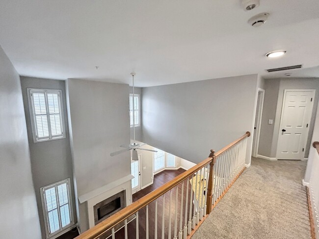 Building Photo - Fabulous 4 BR/2.5 BA Traditional in Marietta!