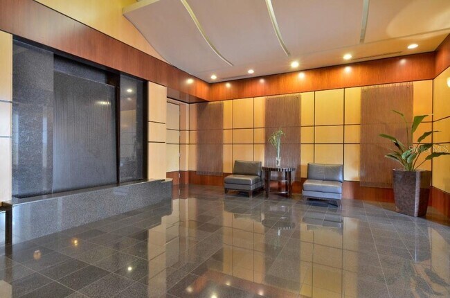 Building Photo - 275 Bayshore Blvd