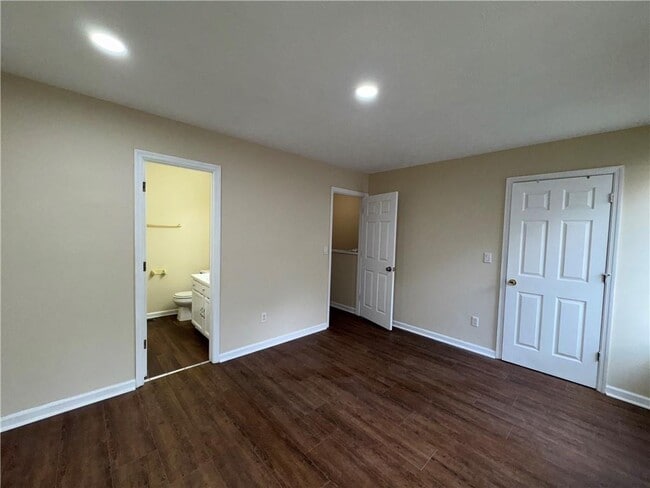 Building Photo - 3561 Ashley Station Dr SW