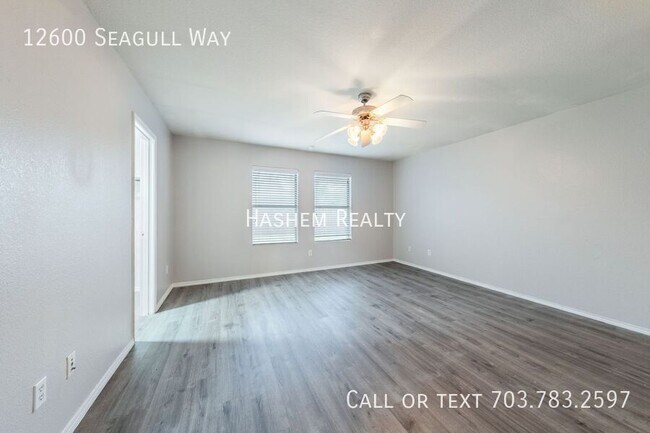Building Photo - 12600 Seagull Way