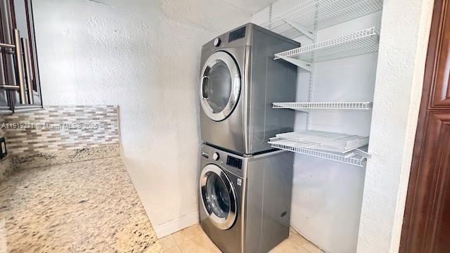 Building Photo - 6980 Scott St