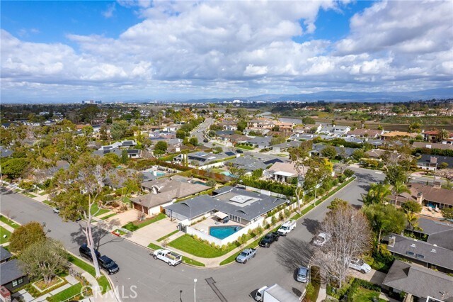 Building Photo - 1800 Glenwood Ln