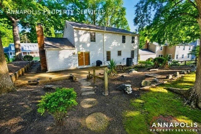 Building Photo - 528 Bay Green Dr