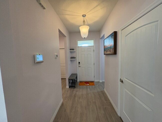 Building Photo - 1620 Delphi Wy