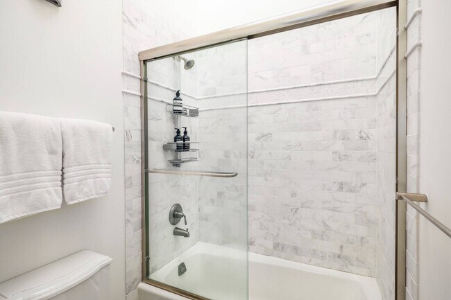 Building Photo - 29 Morris Cove Ln