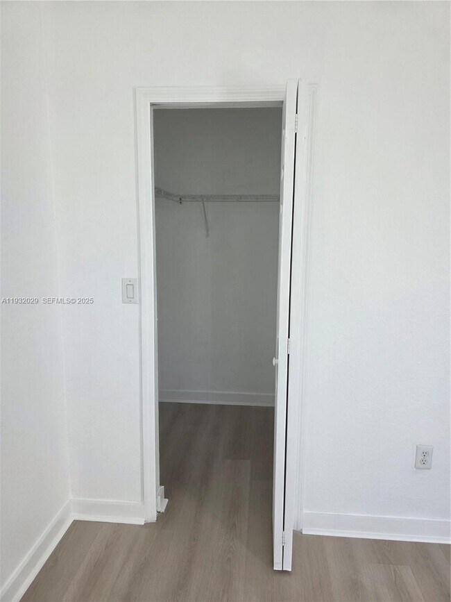 Building Photo - 16643 SW 80th Terrace