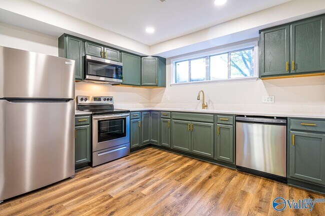 Building Photo - 7605 Fleming Hills Dr SW