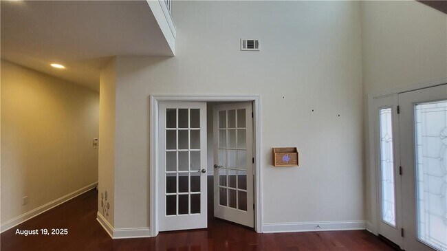Building Photo - 4620 Hastings Dr