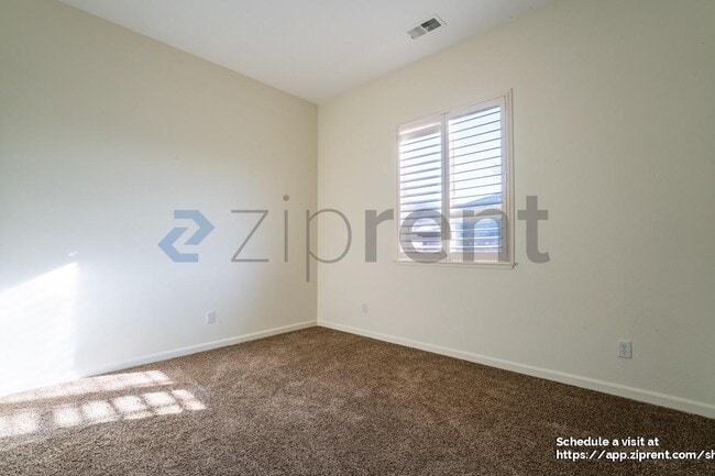 Building Photo - 100 Canterbury Ct