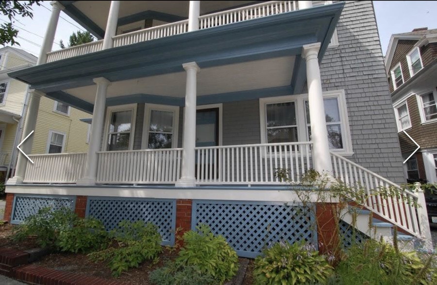 Building Photo - 18 University Ave