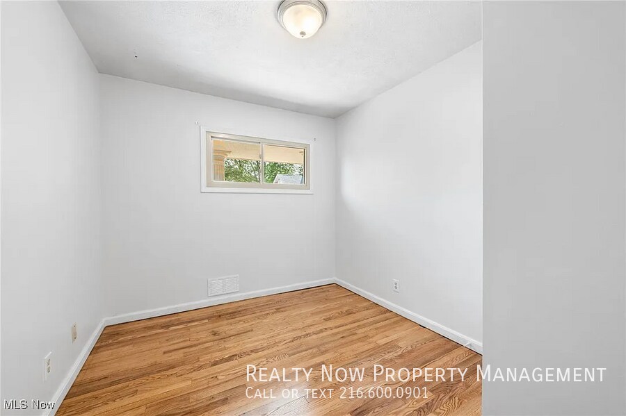 Building Photo - 15334 Triskett Rd