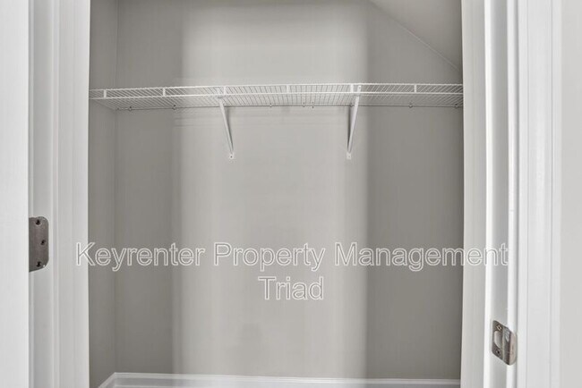 Building Photo - 5109 Black Frst Dr