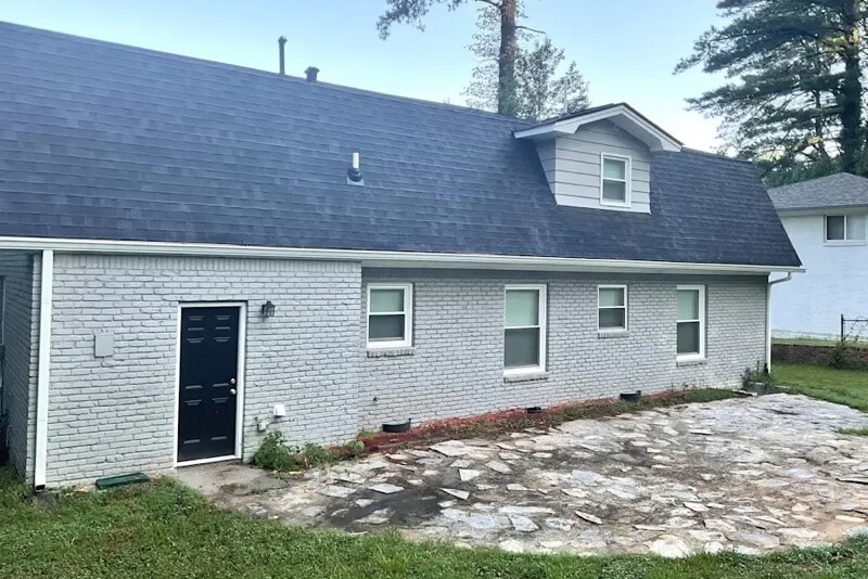 Primary Photo - 2189 Mead Rd