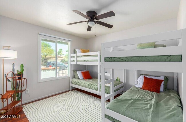 Building Photo - 2351 E Pebble Beach Dr