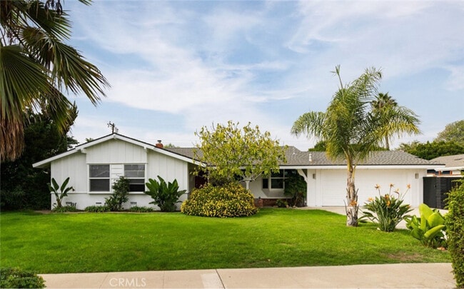 Building Photo - 14191 Lambeth Way