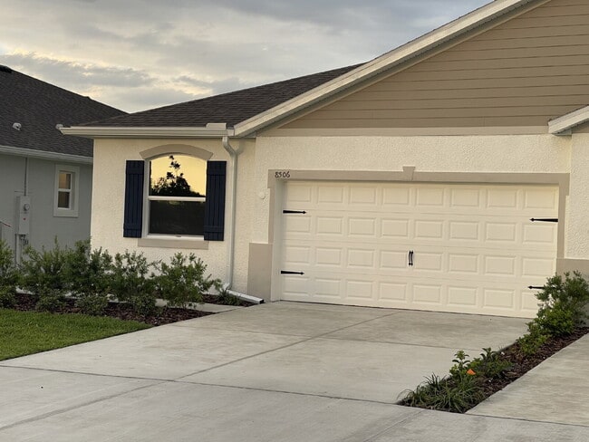 Building Photo - 8506 Bold Cypress Ln