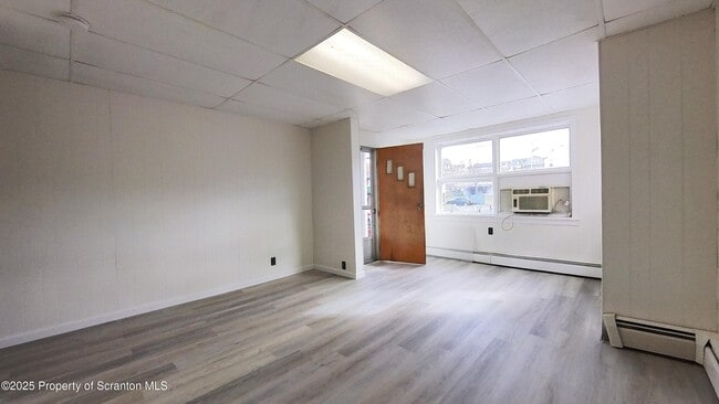 Building Photo - 52 Luzerne St