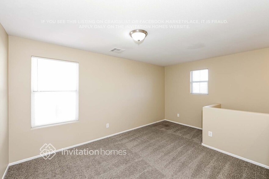 Building Photo - 9331 Wild Lariat Ave