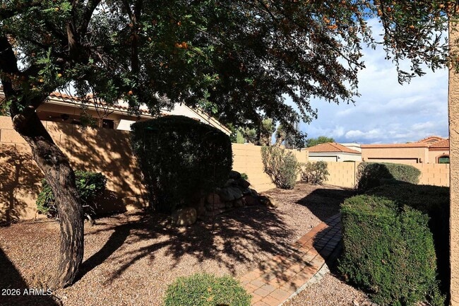 Building Photo - 12152 N Finch Dr