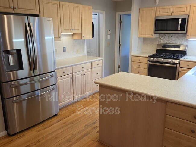 Building Photo - 9834 Chimney Sweep Ln