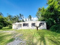 Building Photo - 906 N Veterans Dr