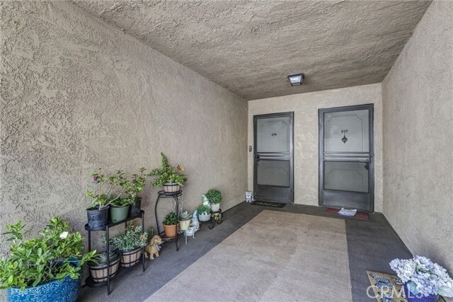 Primary Photo - 12400 Montecito Rd