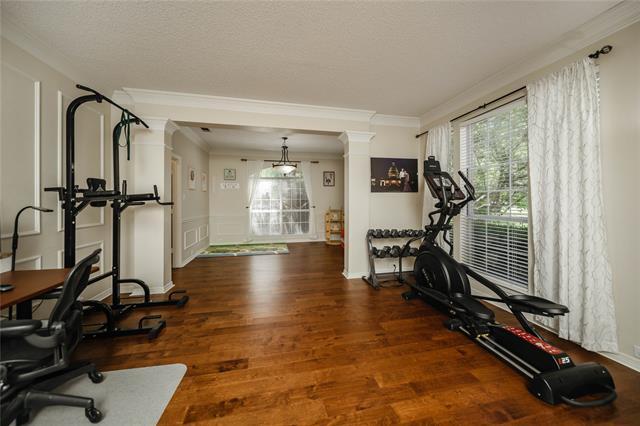 Building Photo - 100 Hearthwood Dr