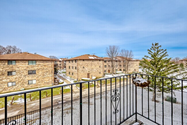 Building Photo - 147 W Elk Trail