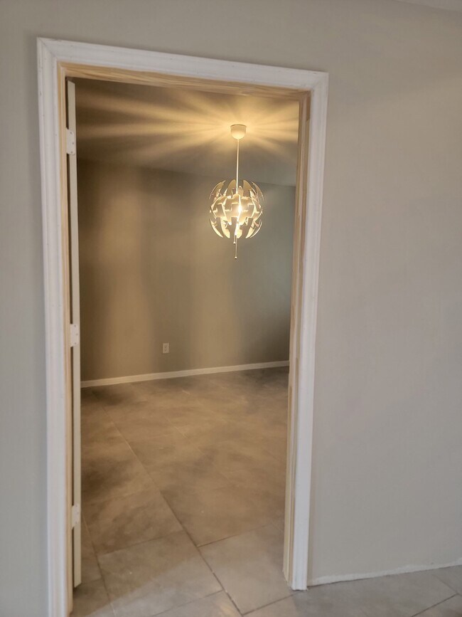 Building Photo - 6919 Kingsford Gable Ct