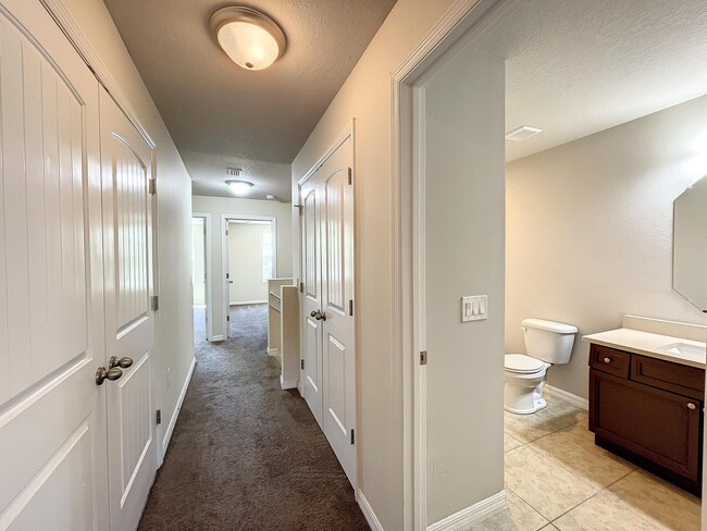 Building Photo - 3748 Chambers Ln